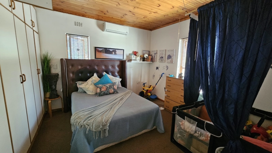 2 Bedroom Property for Sale in Wellington North Western Cape